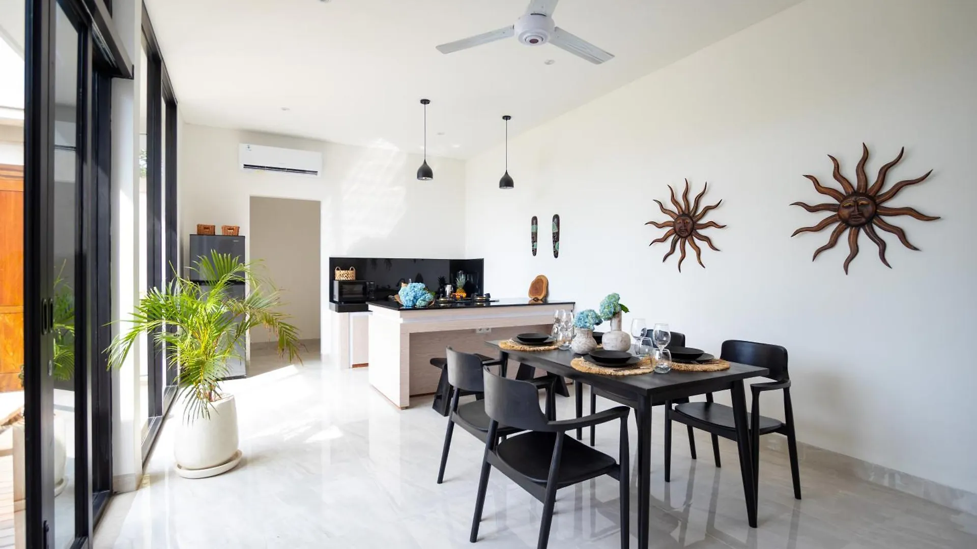 Promo Canggu - Brand New Villa - Huge Pool - Ps5 Kerobokan